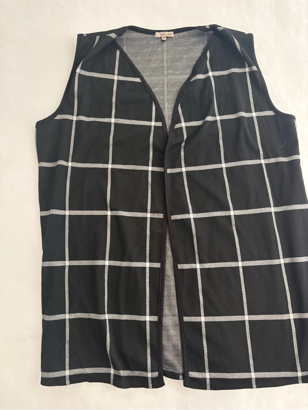 Source Unknown Black & White Windowpane Sleeveless Tunic Vest